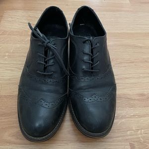 Women’s size 10 Wolverine Brogues/Oxfords in Black